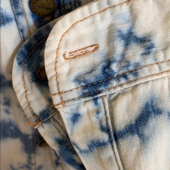 CURRENT ELLIOTT TYE DIE SHIRT W/BRASS BUTTONS SZ 2 - Picture 4 of 5